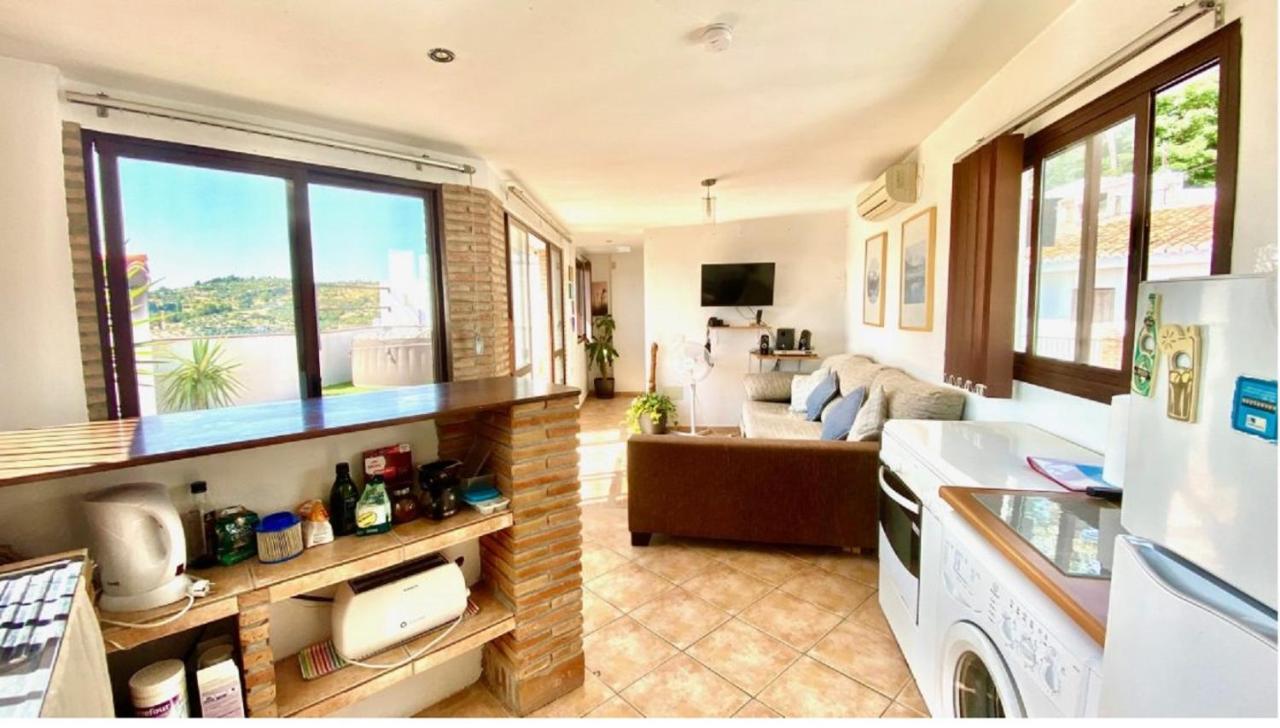Country Sun Apartments Casarabonela Ngoại thất bức ảnh